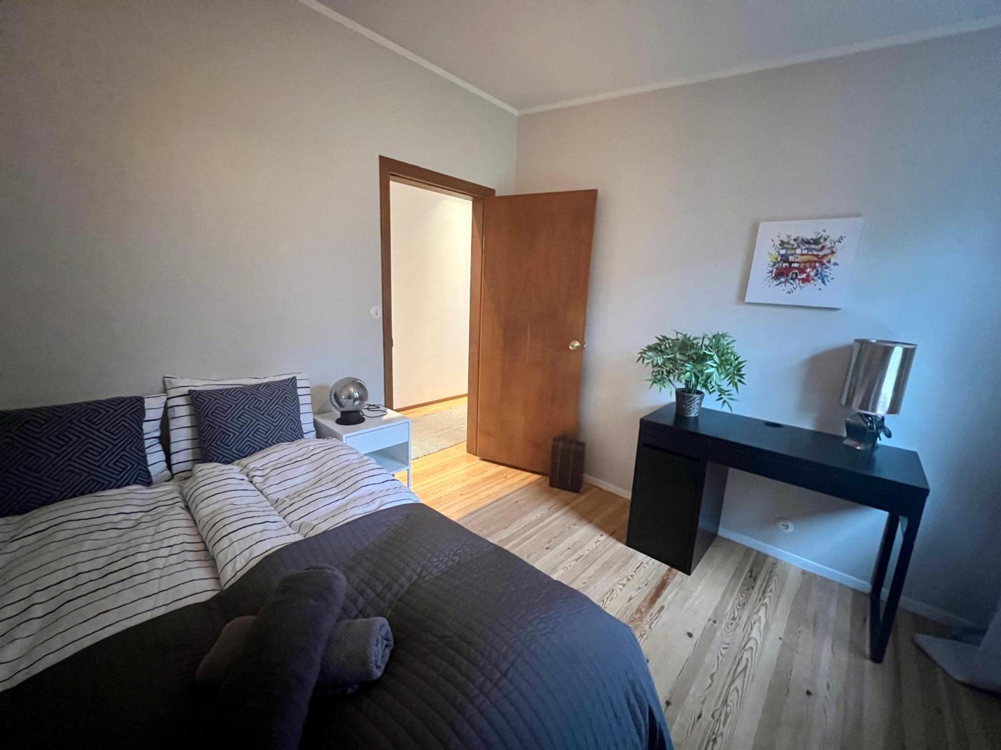 House - Villa With Garden And Hot Tub, 2 Min From Reykjavik Garthabaer Exterior foto